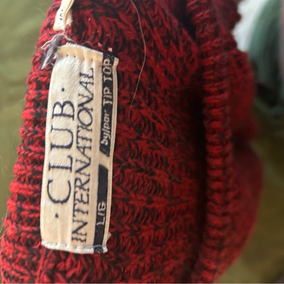 Men's Red Sweater - Picture 2 of 2